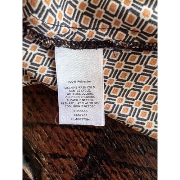 Sleeveless Asymmetrical Side Cinched Womens Top/Blouse by Chelsea28 Size Medium - Picture 10 of 13